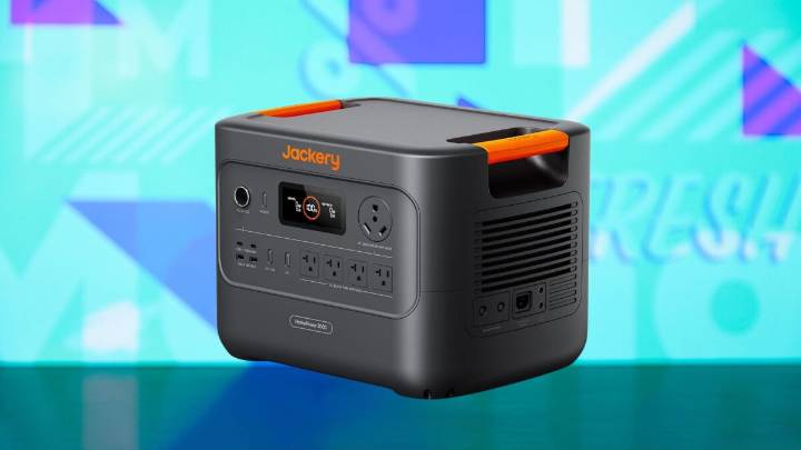 Best portable power station deal: Save $900 on Jackery HomePower 3000