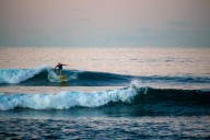 Hawaiian Airlines Slammed For Refusing To Carry Champion Surfer's Longboard