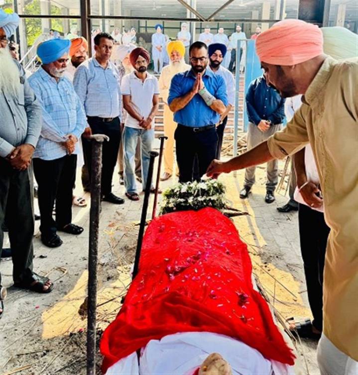 Joint Director Preet Kanwal Singh Bereaved: Mother Passes Away