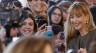 ¡Deslumbrante cierre en San Sebastián! Nueve días de cine celebran la entrega de premios y el encanto de las estrellas.