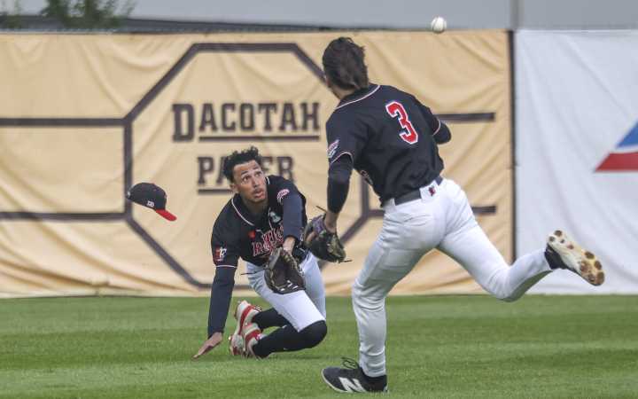 Sparks, Crigger deliver as RedHawks edge Kansas City to open playoffs