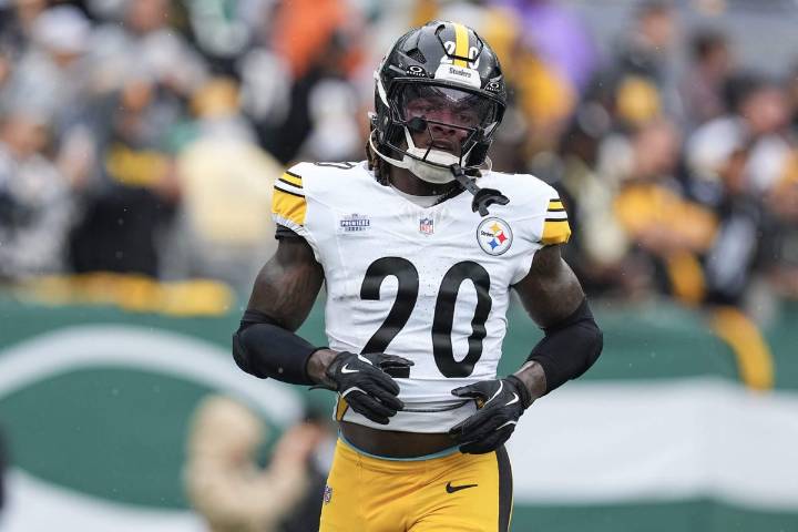 After Kaleb Johnson's gaffe, Steelers plan a change on kickoff returns