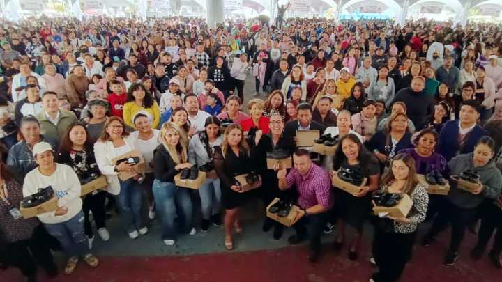 Entregará Gobierno de Ecatepec 62 mil pares de zapatos a estudiantes