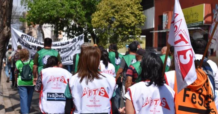 Persecución permanente: el drama de vivir amenazados por el Estado en San Luis