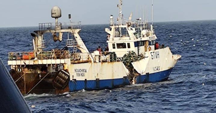 Cinco desaparecidos en Mauritania al hundirse un barco de capital gallego tras colisionar con otro buque
