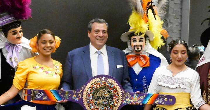 CMB presenta el espectacular cinturón tlaxcalteca que se disputarán ‘Canelo’ Álvarez y Terence Crawford en Las Vegas