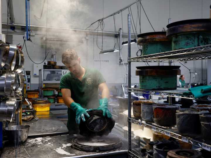 La actividad volvió a caer en julio y ya lleva tres meses seguidos a la baja