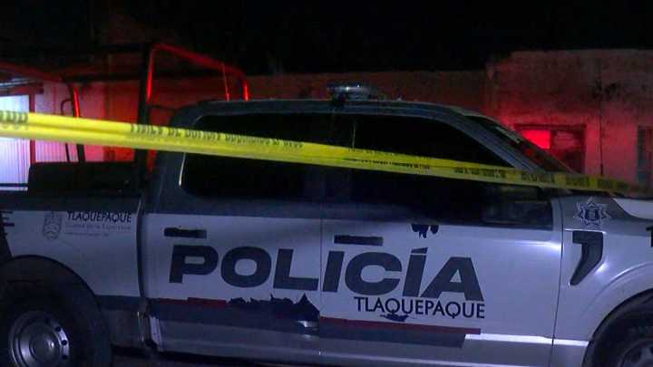 Pareja es Atacada a Balazos Tras Resistirse a un Asalto en Tlaquepaque; Son Reportados Graves
