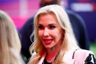 Tavia Hunt ‘Heartbroken’ After Giants Fan Stole Patrick Mahomes’ Birthday Surprise for Young Supporter Tavia Hunt, the wife of Chiefs owner Clark Hunt, was left 'heartbroken' when a 10-year-old fan's 
