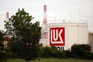 France, Germany push EU to finally sanction Russian oil majors, energy allies