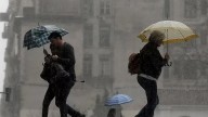 El SMN emitió alertas naranjas para distintos puntos del país por tormentas: qué zonas y cuánto durará