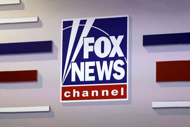 Newsmax sues Fox News over alleged “monopoly” on conservative news