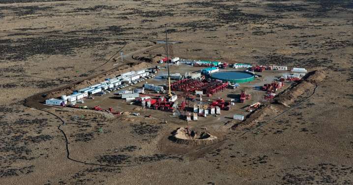 YPF va tras la Vaca Muerta del sur: inició la segunda ronda de pozos hacia Palermo Aike