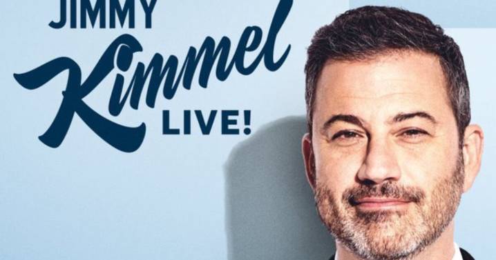 Trump celebra suspensión del programa de Jimmy Kimmel: ¿quién es y qué dijo sobre Charlie Kirk?
