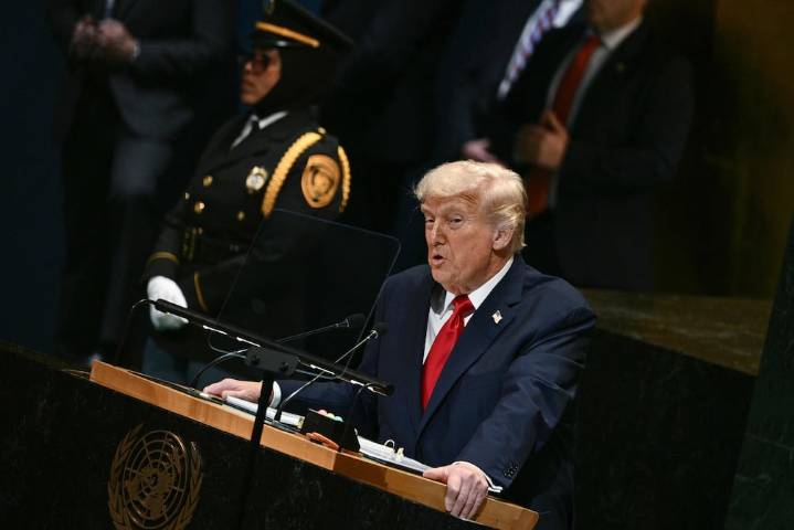 Donald Trump agradece a El Salvador por ayudarle a “encarcelar a tantos criminales”