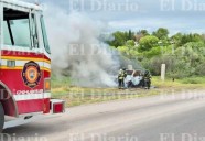 Arde pick up en camino al Herradero