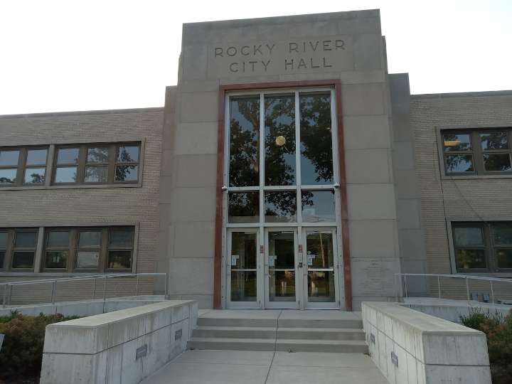 Rocky River considers ordinance to curb ‘aggressive solicitation’
