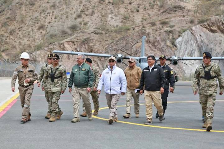 Eduardo Arana arriba a Pataz para supervisar acciones contra minería ilegal