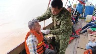 Armada rescata a 23 personas que habían naufragado en el río Caguán, Caquetá