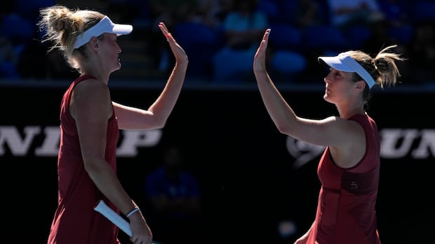 Dabrowski, Routliffe advance to U.S. Open semifinals; wild-card Fernandez, Williams ride ends