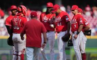 Reds’ key player sets historic MLB record not achieved since 1901, boosting postseason hopes