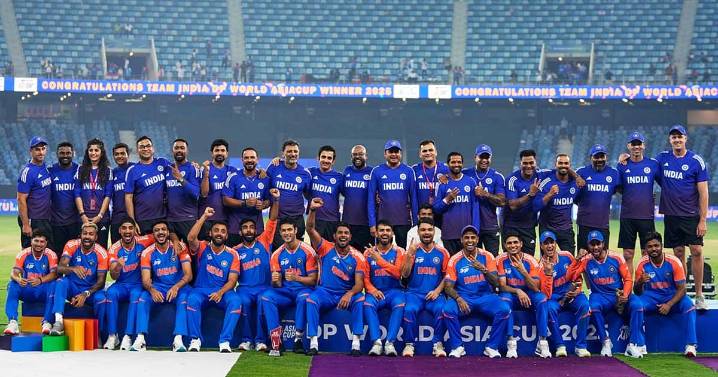 Champions India not awarded Asia Cup trophy after their refusal to take it from Pakistan minister Mohsin Naqvi
