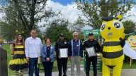 Reconocen a policías en la Alameda Mariano Escobedo por labor en seguridad