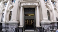Mercado en llamas: el Banco Central tuvo que vender casi el 1% de sus reservas para contener al dólar