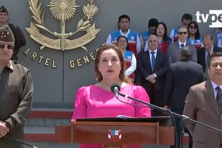 Jefa de Estado pide continuidad de obras en sector salud a próximas autoridades