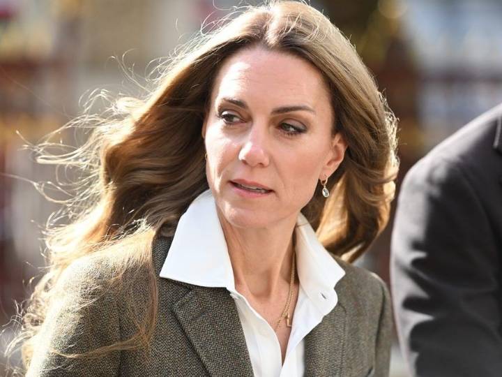 BLOND AMBITION: Princess Kate reveals fresh new look