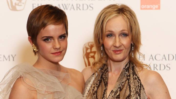 J.K. Rowling hits back at 'ignorant' Emma Watson