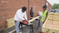 Knox County students build tiny homes for homeless veterans