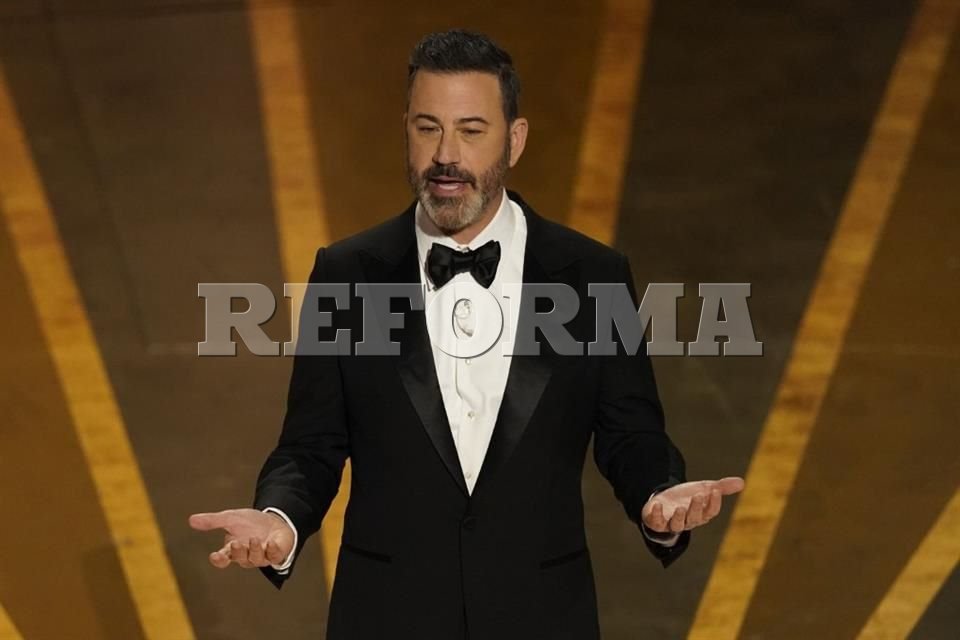 Suspenden programa de Jimmy Kimmel  tras polémica por Kirk