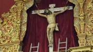 El Santo Cristo de Telde regresa a lo más alto del altar