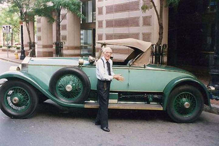 Un amor de miles de kilómetros. Se compró un auto en 1928, no lo cambió nunca y, tras su muerte, llegó a un museo