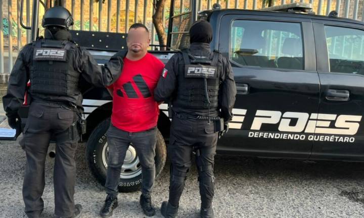 Hombre con antecedentes delictivos es detenido por disparar arma de fuego en la vía pública