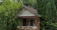 Couple on house viewing call police after making horrifying discovery