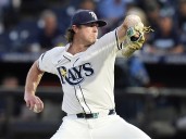 Rays beat the Guardians 4-2 and extend their winning streak to a season