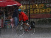 Activan alerta púrpura por lluvia y granizada para Iztapalapa