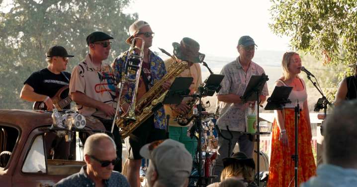 Winery hosts annual Whale Rock Music & Arts Festival in Paso Robles vineyards