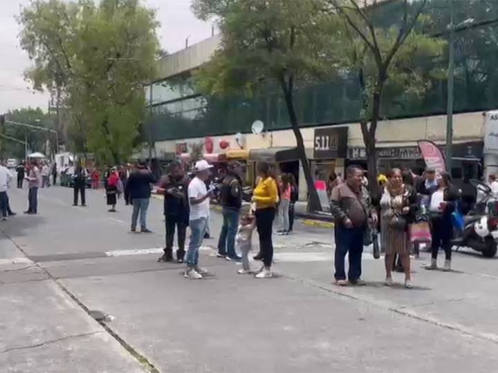 Homenajes en CDMX tras los sismos de 1985 y 2017
