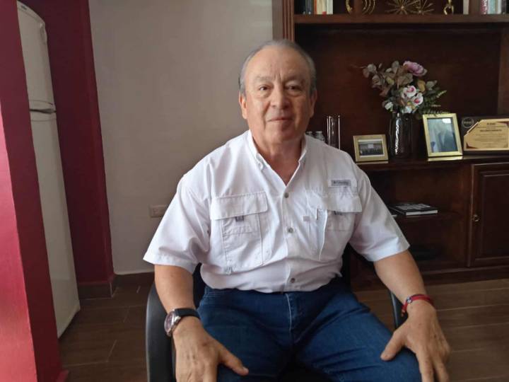 Presidente de CANACO advierte sobre billetes falsos