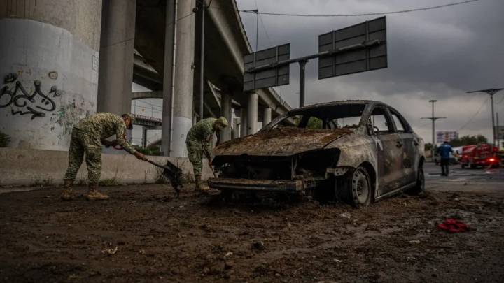 Explosión de pipa en Puente de la Concordia causa pánico, deja muertos y heridos