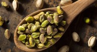 El pistacho conquista la panadería y pastelería: el fruto seco que marca tendencia en 2025