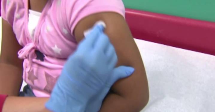 DeSantis plan to end vaccine mandates sparks pushback in South Florida
