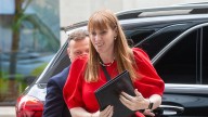Crisis en el Gobierno británico tras la salida de su número dos
