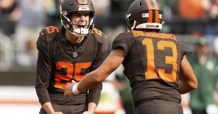 Andre Szmyt's 55-yard field goal as time expires rallies Browns to 13