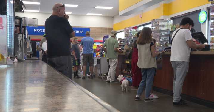 Utahns join in to bet their luck for largest ever $1.3 billion Powerball