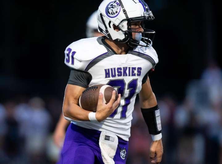 Mifflin County wins penalty-laden slog over Palmyra, 8