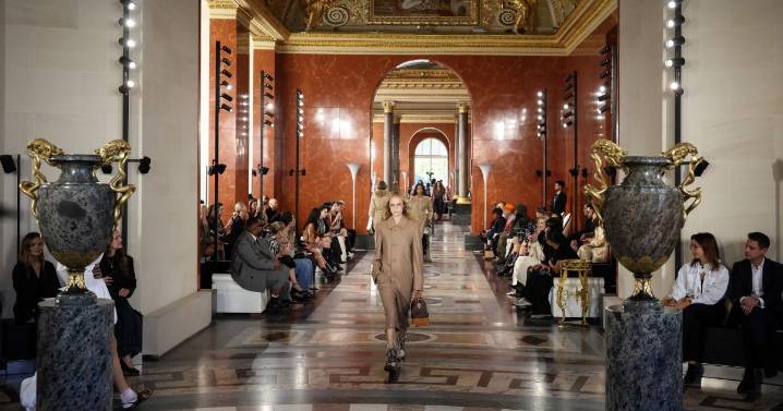 Louis Vuitton presenta en París una colección para estar en casa